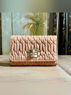 $598 calfskin leather crystal series Miu Miu Quilted Blush pink wallet